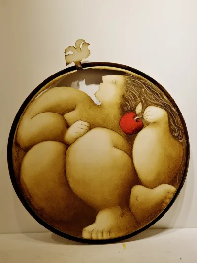 Mujer y cerezas